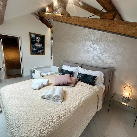 Apartment Skyview Como