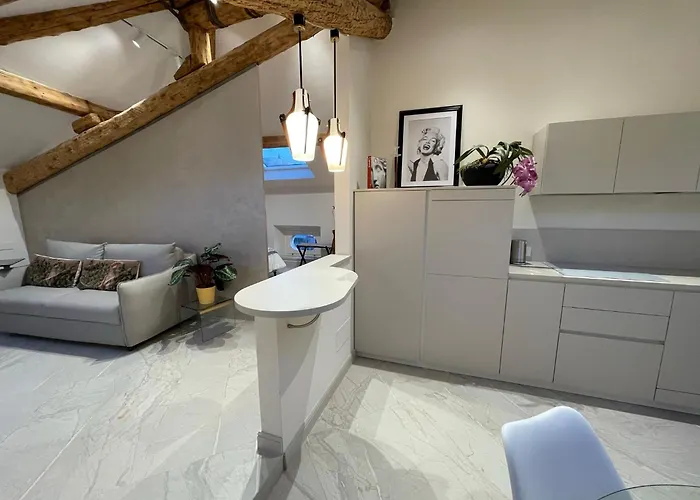 Apartment Skyview Como